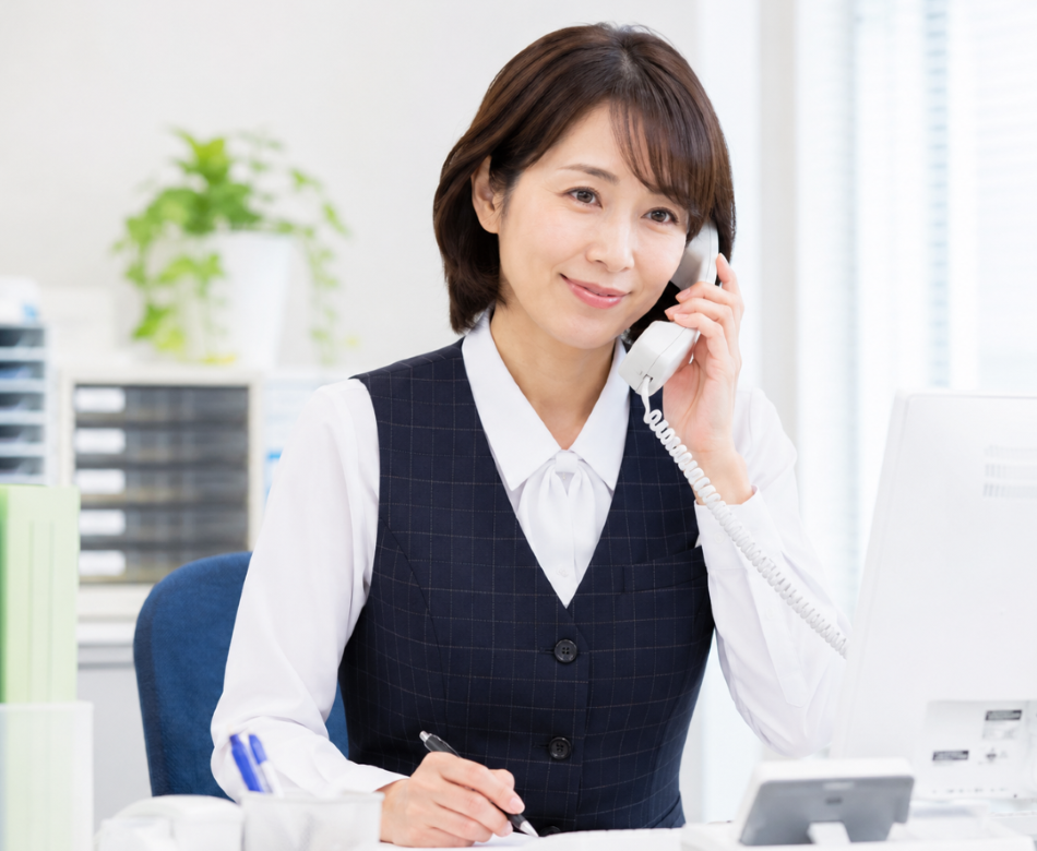 損害保険代理店営業事務サムネイル